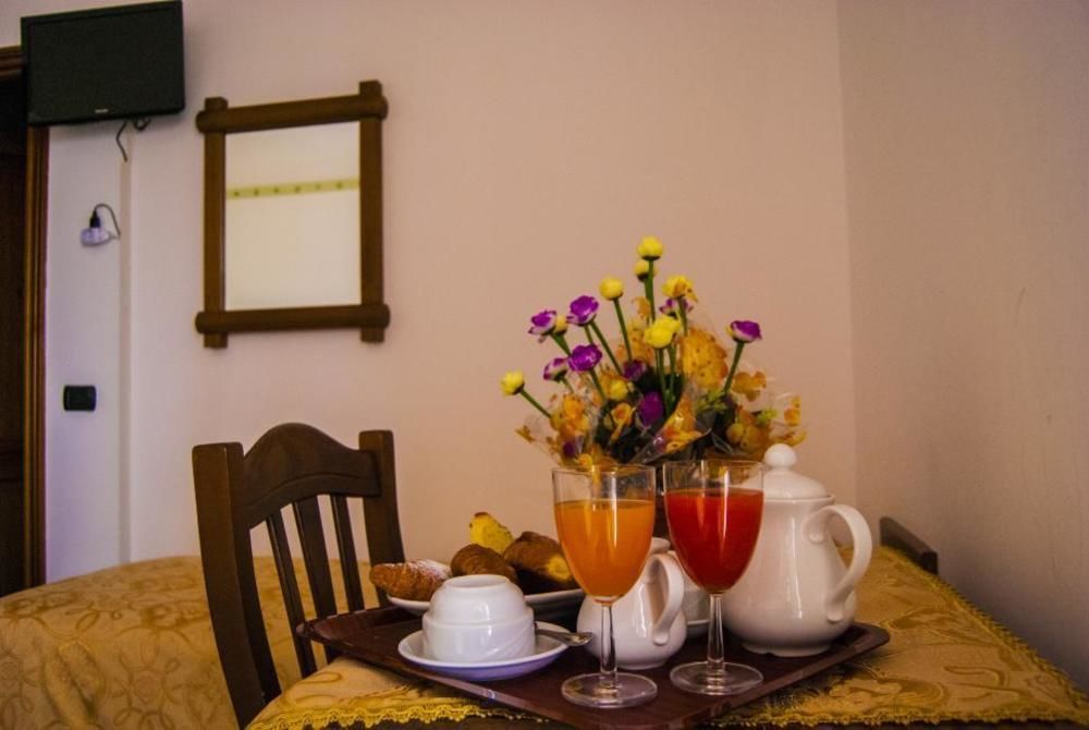 阿杰罗拉 Agriturismo Mare E Monti酒店 外观 照片