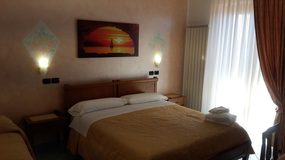 阿杰罗拉 Agriturismo Mare E Monti酒店 外观 照片